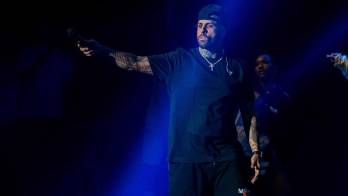 El puertorriqueño Nicky Jam lanza su nuevo tema, Ojos Rojos