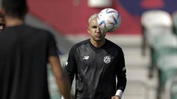 Keylor Navas queda fuera de la Copa Oro debido a una lesión