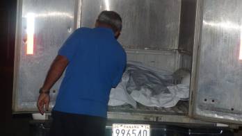La víctima fue trasladado por su hermano al hospital, pero no pudo escapar de la muerte