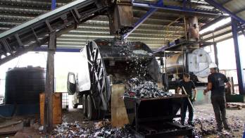 Destruyen más de 4,000 bultos de mercancía falsificada en Panamá y Colón