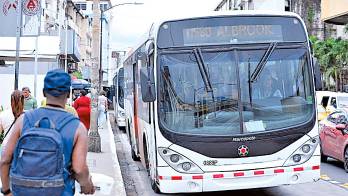 Unos 1,122 buses recorren la capital y San Miguelito.