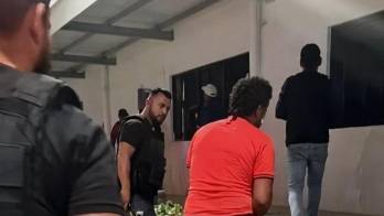 El perfil de riesgo de los extranjeros encendió las alarmas de los oficiales de control migratorio