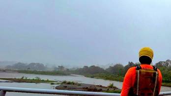 Desde tempranas horas se esperan aguaceros aislados con actividad eléctrica.