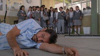 Por último, Derbez consideró que son muchos los tipos de personas que pueden aprender algo de “Radical”, no sólo jóvenes, sino también padres, maestros, abuelos, etcétera.