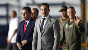 El embajador de Estados Unidos en Panamá, Kevin Marino Cabrera (c), destacó el trabajo conjunto entre Panamá y Estados Unidos contra el narcotráfico.