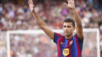 Rodri durante su presentación.