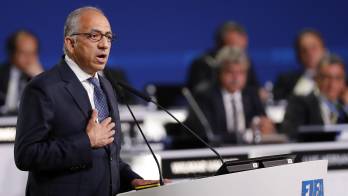 Carlos Cordeiro da un paso al costado.