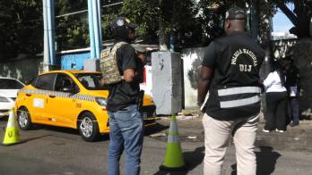 Temprano en la mañana llegó el Ministerio Público para el levantamiento del cuerpo.