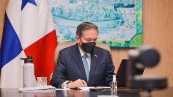 Ejecutivo propondrá iniciativas para ampliar derechos de los adultos mayores y afropanameños