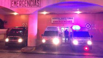 La víctima fue trasladada al Hospital Santo Tomás, donde se confirmó su fallecimiento.