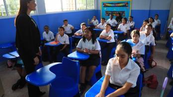 Una transformación curricular con éxito debe involucrar a todos los actores .