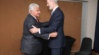 El presidente José Raúl Mulino y el rey de España, Felipe VI.