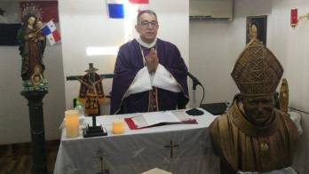 Monseñor Ulloa pide por los periodistas panameños&nbsp;