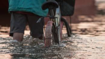 La entidad explicó que los distritos de Changuinola y Almirante también continúan golpeados por las fuertes precipitaciones.