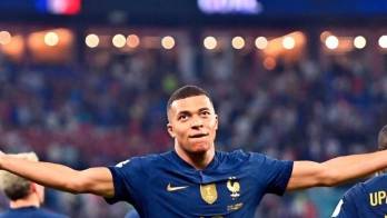 Mbappe mete la directa