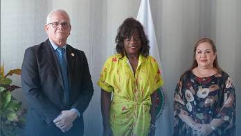 La ministra de Educación, Lucy Molinar, y la directora General de la ANTAI, Sheyla Castillo de Arias, realizaron una visita a la Universidad Autónoma de Chiriquí.