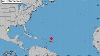 Imagen tomada de la página oficial del Centro Nacional de Huracanes que muestra el mapa de Erin en el Atlántico.
