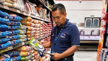 Acodeco detecta leve variación de precios en supermercados y comercios.