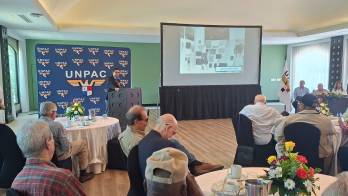 Reconocen a pilotos jubilados por aporte a la aviación en Panamá