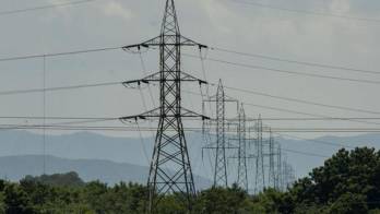 El presidente José Raúl Mulino confirmó la continuidad del proyecto de interconexión eléctrica con Colombia durante una conferencia este jueves.