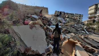 Un terremoto en el Egeo causa al menos 14 muertos, 12 de ellos en Turquía