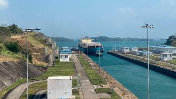 Se reanudan las operaciones en las esclusas de Miraflores