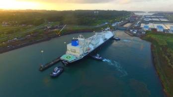 Tránsito de 6.000 neopanamax reafirma impacto de ampliación Canal de Panamá