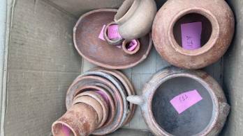 El Ministerio de Cultura custodiará permanentemente estos bienes, los que formarán parte de la colección del Museo Antropológico Reina Torres de Araúz. La exhibición se requerirá previamente de un estudio técnico-científico que aporte datos sobre los sitios arqueológicos a los que corresponden.