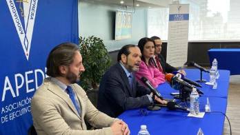 Ejecutivos expresan su preocupación por el puerto de cruceros en Amador