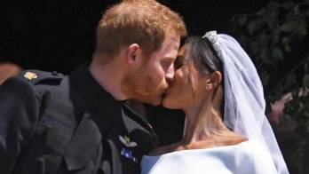 Los novios intercambiaron los votos matrimoniales.