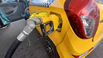 Gasolina de 95 octanos baja en Panamá: Así quedará su precio