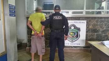Un juez de garantías ordenó la detención provisional del imputado mientras avanza la investigación.