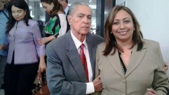 Ceila Peñalba se retira de la Fiscalía Electoral luego que Eduardo Peñaloza regresara a la institución por lo ocurrido ayer.