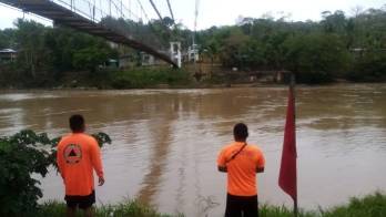 Crecida del río Chucunaque.
