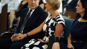 Primera dama reacciona luego que un hombre insultó al presidente Varela