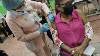 Tres defunciones y 3 mil 876 casos nuevos de la covid-19