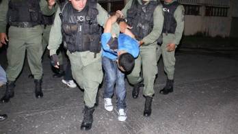 Las autoridades detuvieron al menor la semana pasada, cuando asaltó al trabajador del volante.