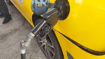 Gabinete aprueba extensión del precio del combustible hasta el 14 de diciembre