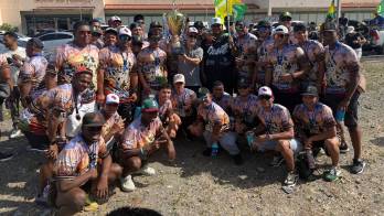 Los jugadores compartieron con los fanáticos