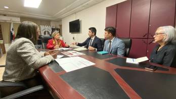 Reunión con las autoridades. Por la Embajada de Turquía participó H. S. Eren Can Yücel, encargado de Negocios a.i..