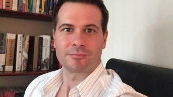 Buscan más víctimas del presunto&nbsp;“depredador sexual” de la Embajada de EE UU&nbsp;