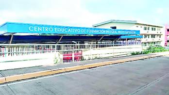 Centro Educativo de Formación Integral de Nuevo Emperador.