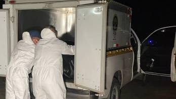 ¡Balazo mortal en el río! Familiar le mostraba su arma y se le escapó un tiro