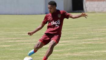 Moisés Richards durante el entrenamiento.