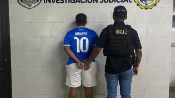 Ante este peligroso escenario que acecha en las pantallas, la Policía Nacional encendió las alarmas y lanzó un enérgico llamado a los padres de familia para que no descuiden la guardia.