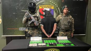 El ciudadano aprehendido fue puesto a órdenes de las autoridades judiciales.