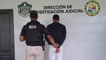 La aprehensión se realizó mediante allanamiento en Ernesto Córdoba Campos, como parte de una investigación por tentativa de homicidio.