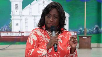 La ministra de Educación, Lucy Molinar.