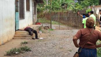 El hallazgo generó la movilización de unidades policiales y peritos forenses en la terminal de San Félix.