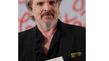 Miguel Bosé: Con mi libro podéis hacer lo que os dé la gana, es vuestro
